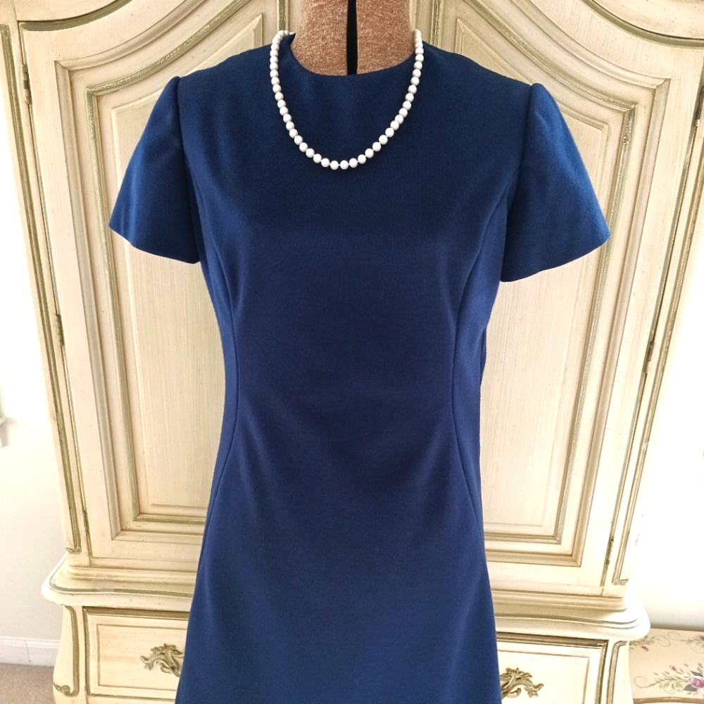 LATE 1960S "BILL BLASS" A LINE DRESS, PRINCESS SEAMS! UNION LABEL!